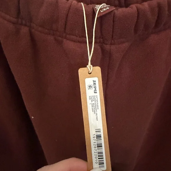 Burgundy sweat set! Swipe to see pants - Picture 4 of 4